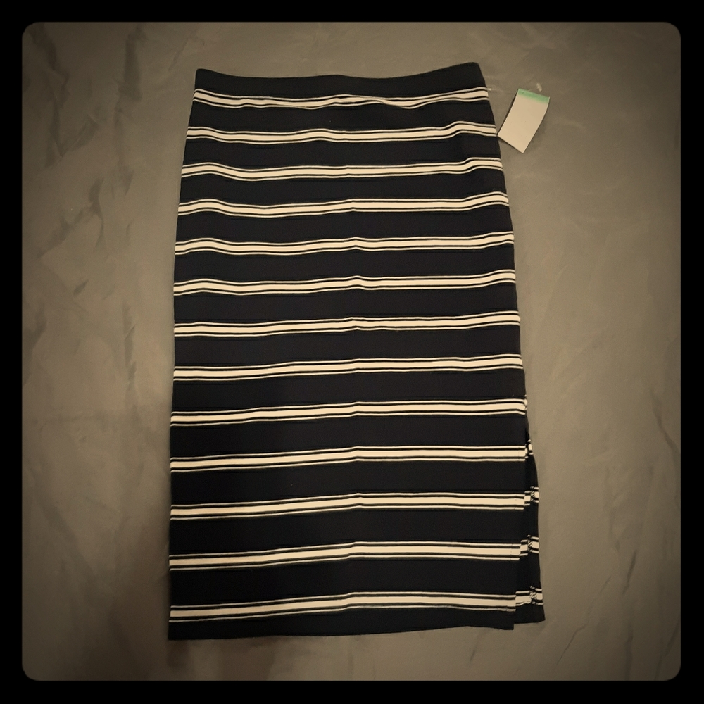 Striped pencil skirt